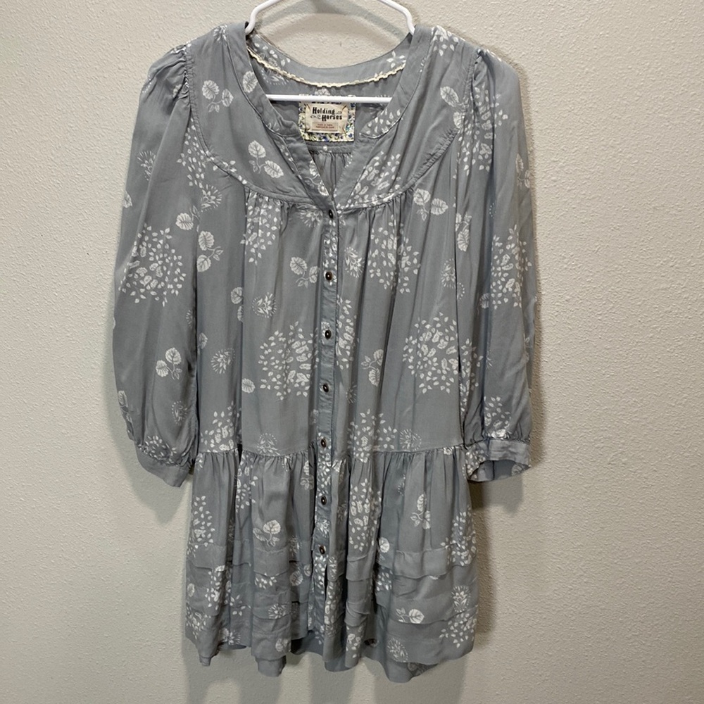 Holding Horses tunic top gray
